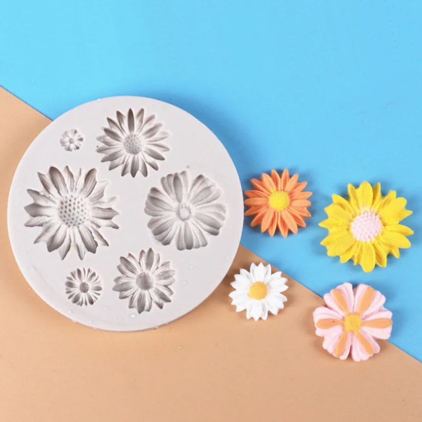 Daisy Wild Chrysanthemum Rose Flower Silicone Mold Sugarcraft Chocolate Cupcake Baking Mold Fondant Cake Decorating Tools
