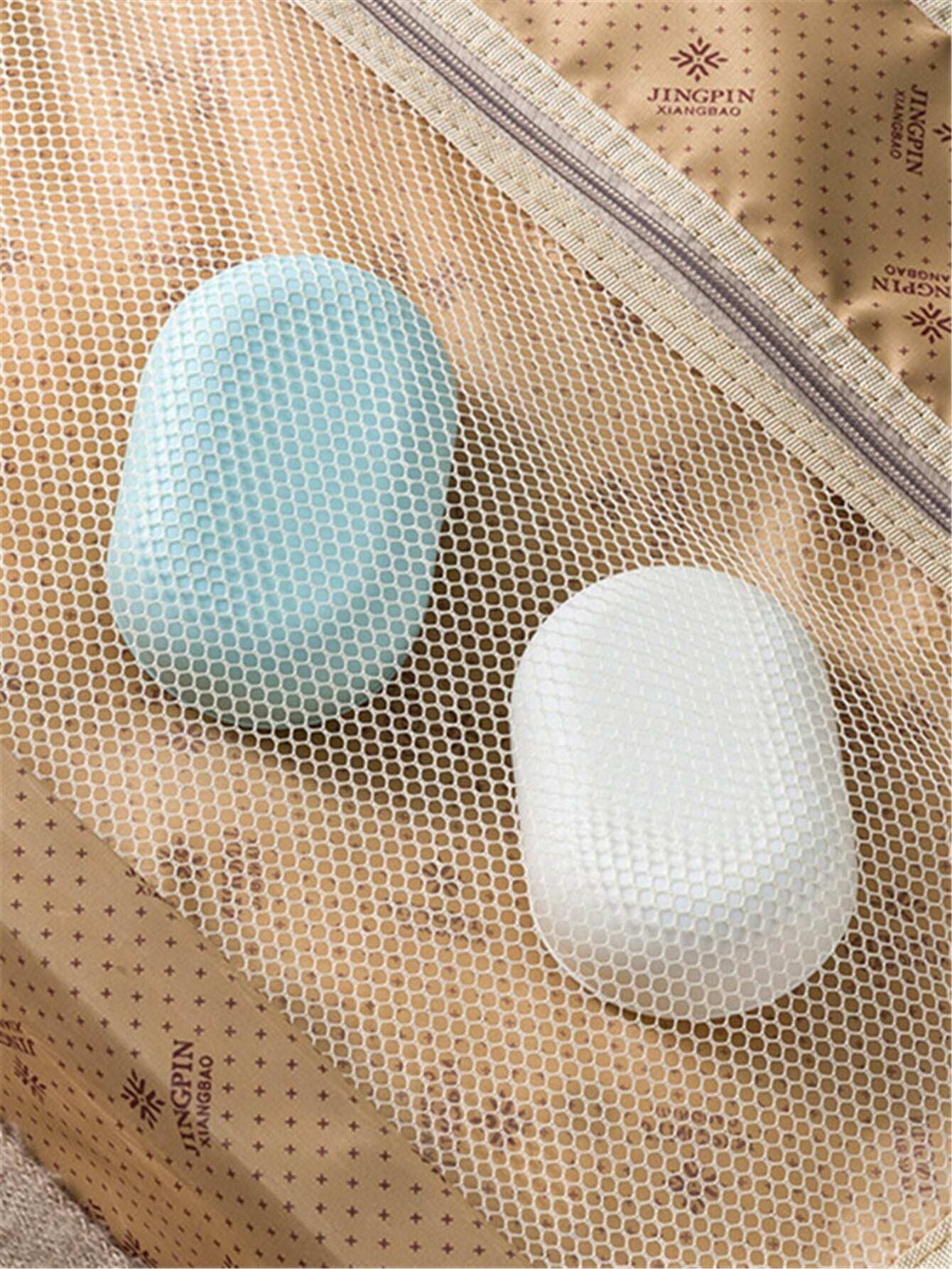 Leaf-Shaped Soap Holder with Suction Cup - Bathroom Soap Dish Tray and Container