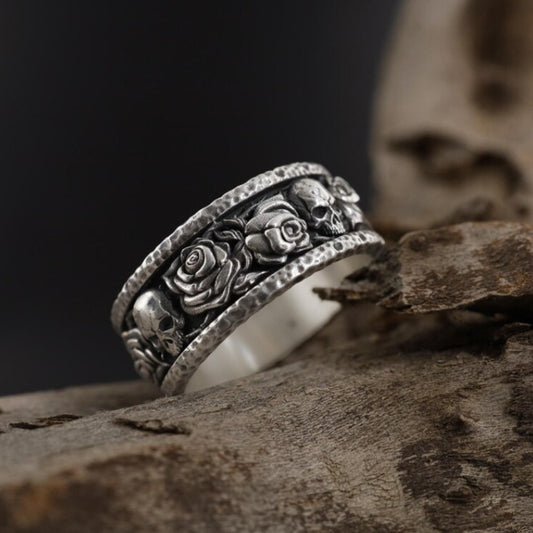 Creative Skull Flower Men's Ring | Simple Punk European & American Style, 2025 New Retro Design, Perfect as a Christmas Gift