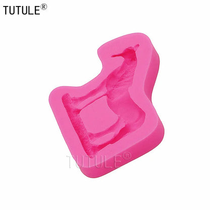 Cow & Horse Silicone Mold – Farm Animal Resin, Clay & Fondant Mould, Food‑Safe Flexible Mustang Pony Shape