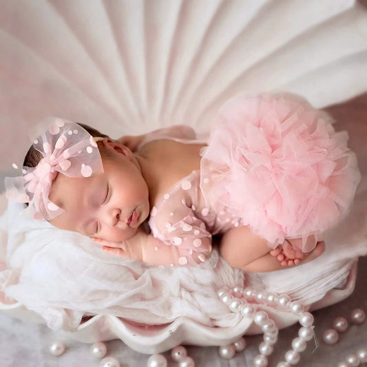 Newborn Baby Girl Photoshoot Outfit: Pink Polka Dot Romper with Bow Headband, Ideal for 1-Month Infant Photography Props