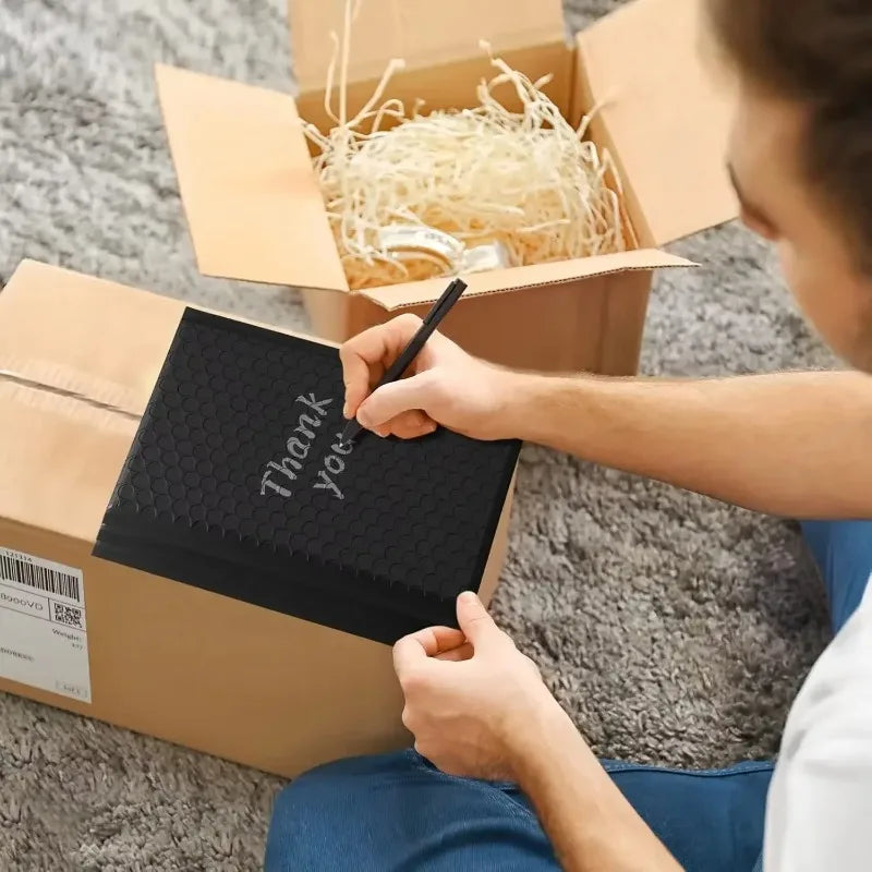 Wholesale Black White Foam Envelope Bags Self Seal Mailers Padded Shipping Envelopes with Bubble Mailing Bags Shipping Packages