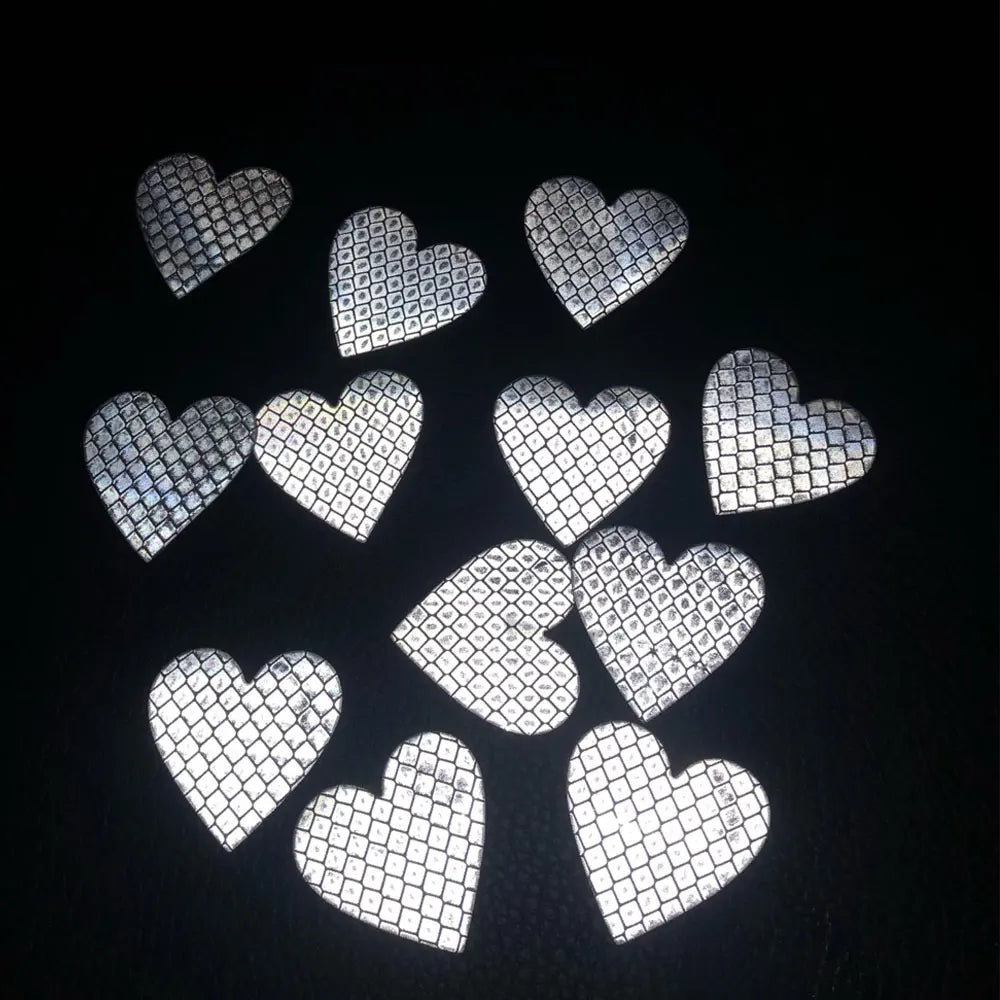 delete  12pcs Heart Shape Reflective Car Stickers Night Warning Mark Reflective Tape Stickers Decoration Decal Car Accessories