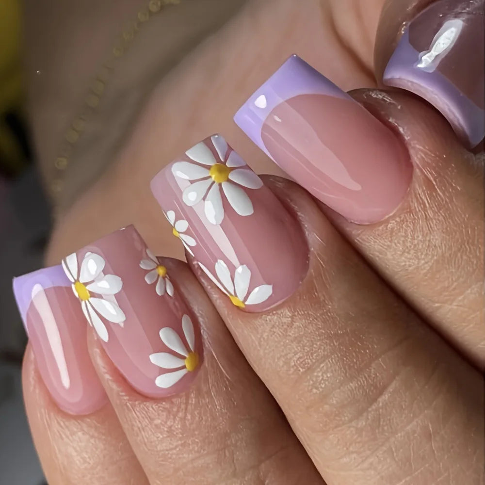 24Pcs French Pink Press on Nails Short Square Head Fake Nails with Flower Rhinestone Design Wearable Finished False Nail Tips