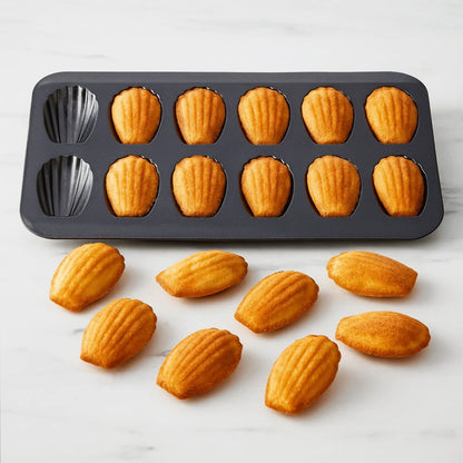 12‑Cavity Nonstick Black Madeleine Baking Tray