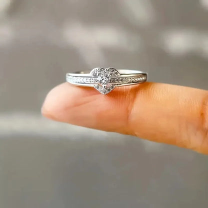 Romantic Heart Zirconia Wedding Band (Women’s Cute/Romantic Love Ring)
