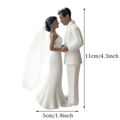 Romantic Bride & Groom Cake Figurine – Party & Engagement Decor