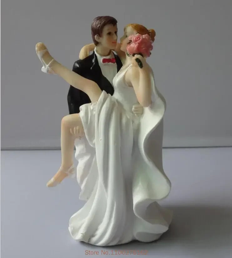 Wedding Couple Resin Cake Figurine