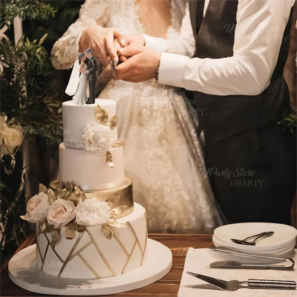 Romantic Bride & Groom Cake Figurine – Party & Engagement Decor