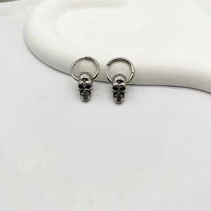 1 pair of silver men's earrings for Halloween decoration Skull Horror party bar European retro punk trend  Stainless steel woman