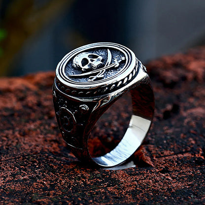 Vintage Unique Double Knife Pirate Skull Ring Gothic Stainless Steel Skull Ring for Men Boys Amulet Jewelry Gift Dropshipping