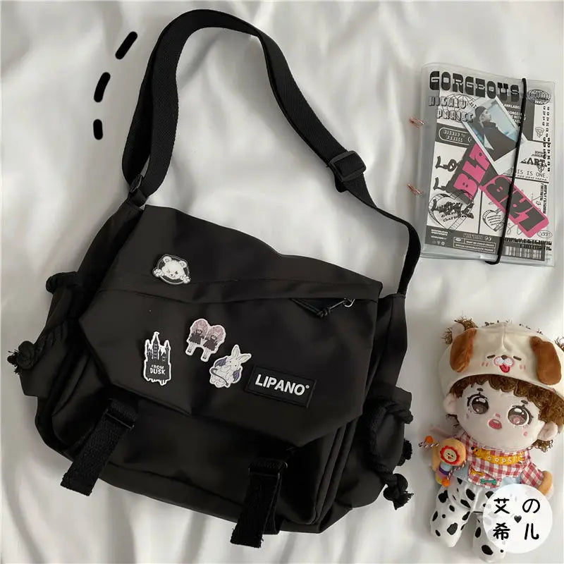Shoulder Bag Large Capacity Crossbody Bag Retro Workwear Postman Bags for Women Nylon Handbags