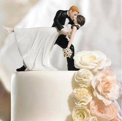 Bride & Groom Wedding Figurine