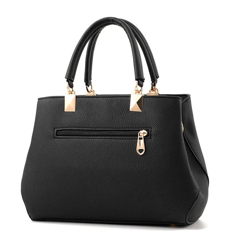 Elegant Messenger Bag – Flower Pendant Shoulder Tote