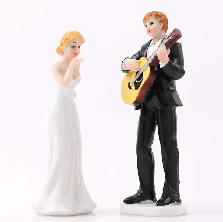 Bride & Groom Wedding Figurine
