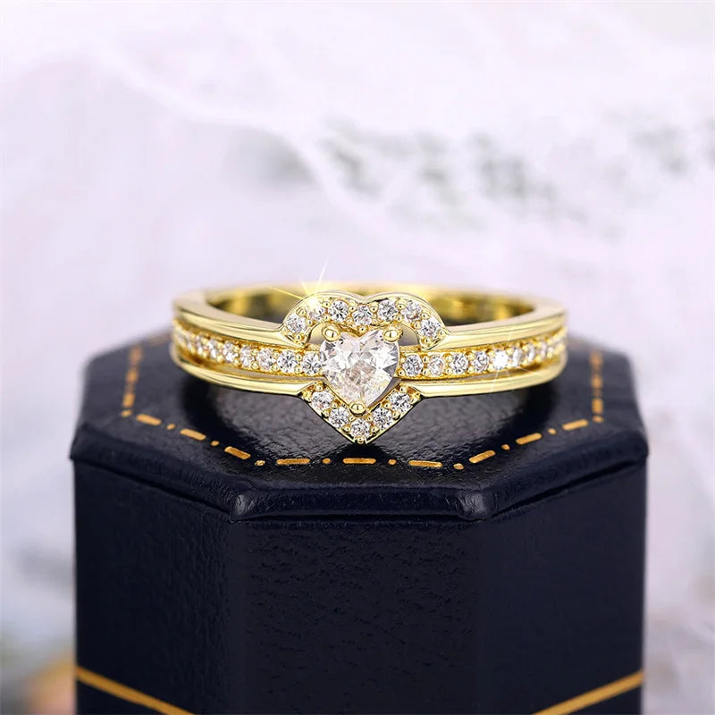 Romantic Heart Zirconia Wedding Band (Women’s Cute/Romantic Love Ring)