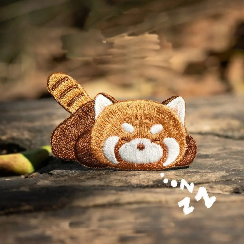Cute Red Panda Embroidered Patch – Iron‑On Sticker for Kids Clothes