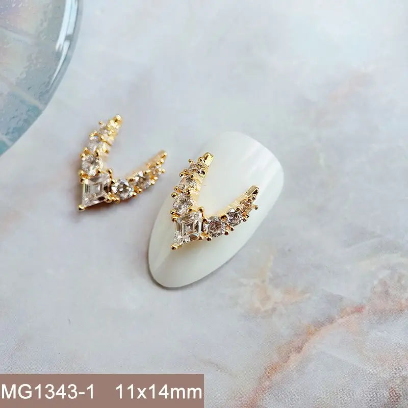 10pcs/lot Luxury No Fading Bow Butterfly Arc Nail Art Parts Zircon Crystal Manicure Nails Accesorios Supplies Decorations Charms