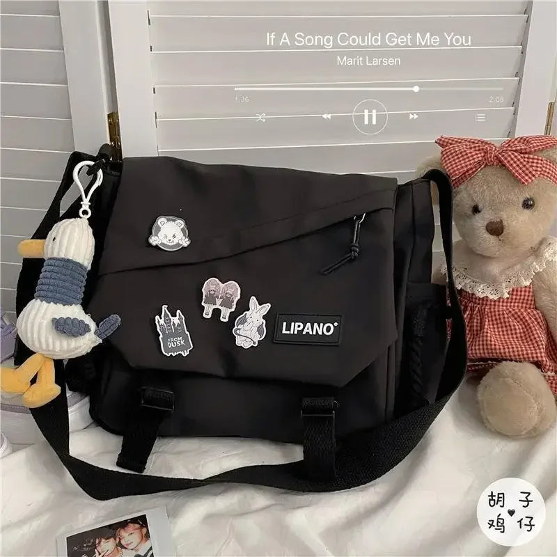 Shoulder Bag Large Capacity Crossbody Bag Retro Workwear Postman Bags for Women Nylon Handbags