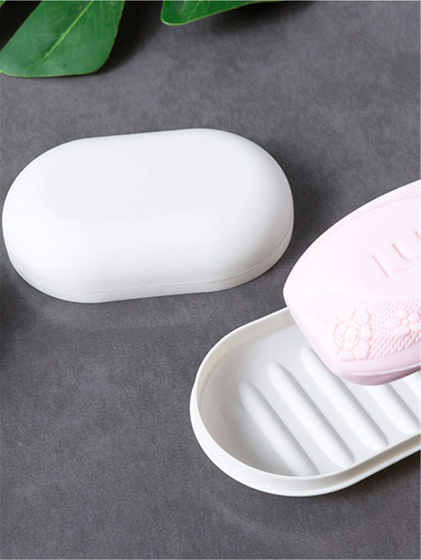 Leaf-Shaped Soap Holder with Suction Cup - Bathroom Soap Dish Tray and Container